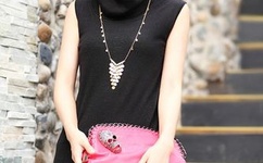 A片粗大的内捧猛烈进出AVV